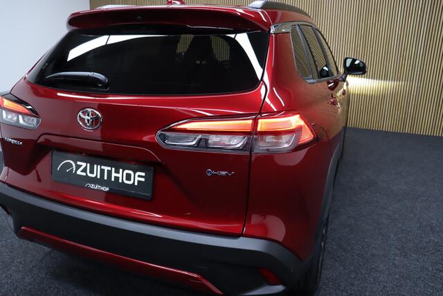 Toyota COROLLA Cross Hybrid 200 Style | Facelift | Nieuw uit voorraad leverbaar | ¤ 1.395,- Voorraad voordeel! | Dodehoekdetectie | Parkeersensoren | Winterpakket | Elek. bedienbare achterklep