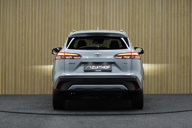 Toyota COROLLA Cross Hybrid 200 Style | Facelift | Nieuw uit voorraad leverbaar | ¤ 1.395,- Voorraad voordeel! | Dodehoekdetectie | Parkeersensoren | Winterpakket | Elek. bedienbare achterklep