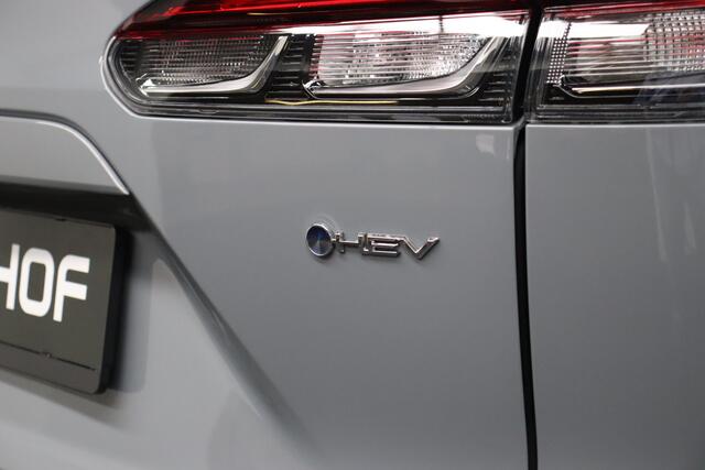Toyota COROLLA Cross Hybrid 200 Style | Facelift | Nieuw uit voorraad leverbaar | ¤ 1.395,- Voorraad voordeel! | Dodehoekdetectie | Parkeersensoren | Winterpakket | Elek. bedienbare achterklep