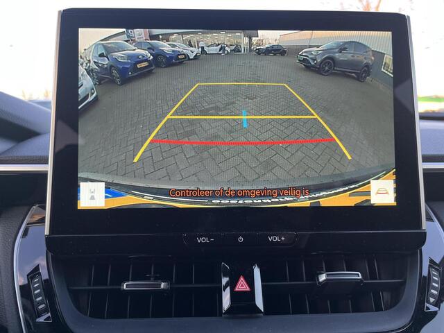 Toyota COROLLA Cross Hybrid 140 Style | Navigatie | Apple CarPlay/Android auto | Elektrische achterklep