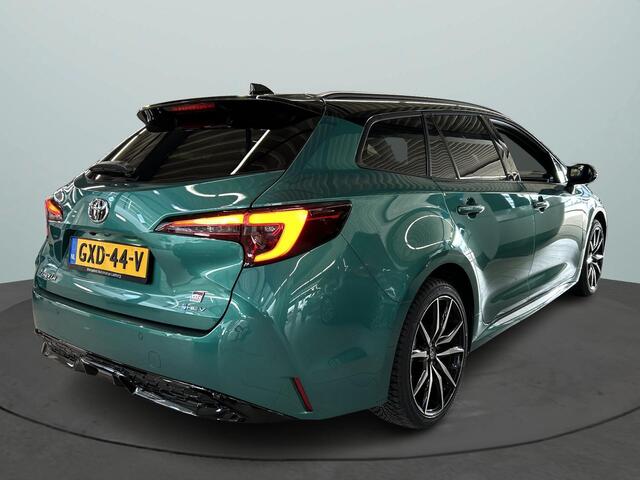 Toyota COROLLA Touring Sports Hybrid 140 GR Sport Nu met ¤ 3.500,- voordeel / Navigatie / Climate Control / Cruise Control Adaptief