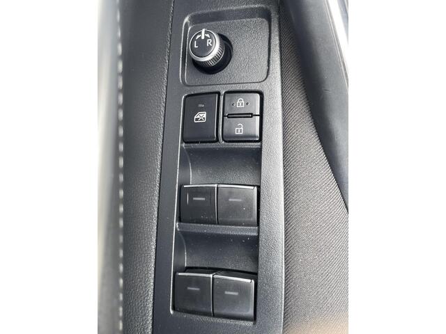 Toyota COROLLA Touring Sports 1.2 Turbo Active 1300 KG trekkracht, ideale gezinsauto + caravan