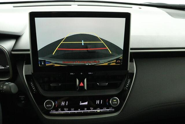 Toyota COROLLA Cross Hybrid 140 Style | Stoel/Stuurverwarming | Parkeersensoren | Elektrische Achterklep | Navigatie | Apple Carplay/Android Auto |