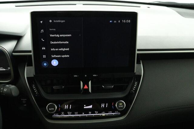 Toyota COROLLA Cross Hybrid 140 Style | Stoel/Stuurverwarming | Parkeersensoren | Elektrische Achterklep | Navigatie | Apple Carplay/Android Auto |