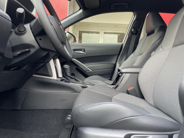 Toyota COROLLA Hybrid 200 Style | Blindspot | Stoelverwarming | Apple CarPlay A