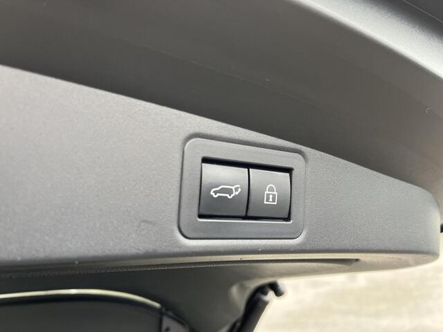 Toyota COROLLA 2.0 Hybrid Executive Touring Sports | Navigatie | Apple CarPlay/Android auto | Achteruitrijcamera | Elektrische achterklep