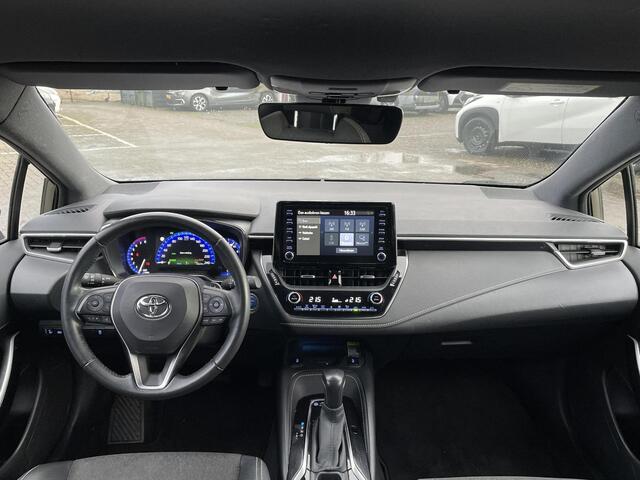 Toyota COROLLA Touring Sports 2.0 Hybrid Dynamic **APPLE CARPLAY/ PARKEERSENSOREN/ 36 MAANDEN GARANTIE**