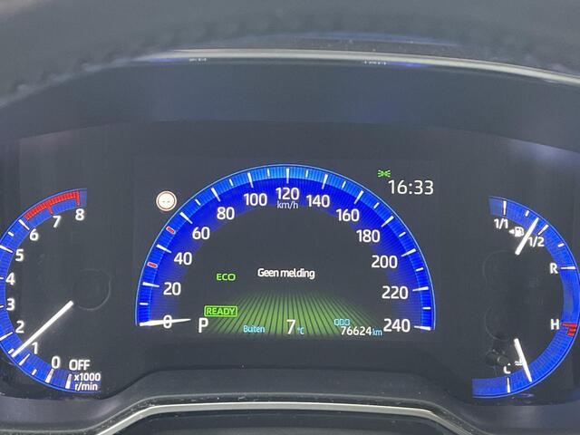Toyota COROLLA Touring Sports 2.0 Hybrid Dynamic **APPLE CARPLAY/ PARKEERSENSOREN/ 36 MAANDEN GARANTIE**