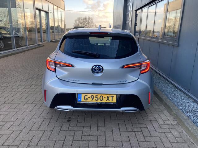 Toyota COROLLA 2.0 High Power Hybrid 180pk Style 5-drs. HUD/CAMERA/CARPLAY/NAVI/PDC/LED/STOELVERWARMING