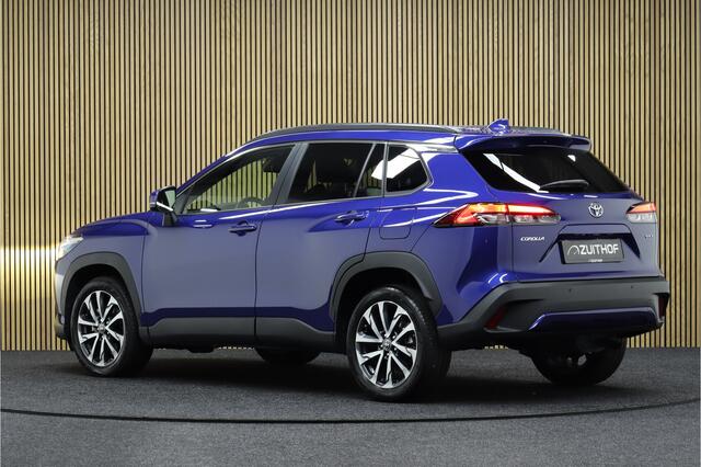 Toyota COROLLA Cross Hybrid 140 Style + Premium Pack I | ¤ 6.700,- Demo voordeel! | Elek. Achterklep | Dodehoekdetectie | Parkeersensoren | Winterpakket