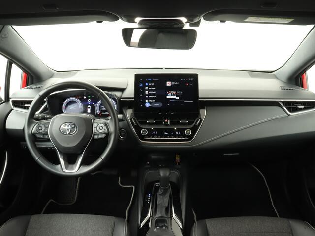 Toyota COROLLA Touring Sports 1.8 Hybrid First Edition | Camera | Parkeersensoren | LM velgen | Cruise Control Adaptief | Climate Control |
