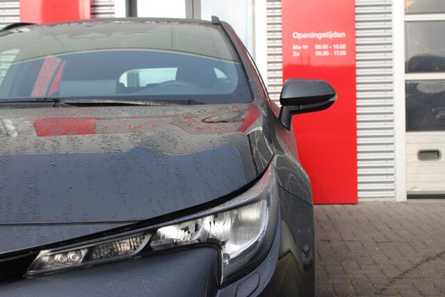 Toyota COROLLA Touring Sports 1.8 Hybrid Active Special Edition met oa parkeersensoren voor en achter