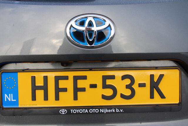 Toyota COROLLA Touring Sports 1.8 Hybrid Active Special Edition met oa parkeersensoren voor en achter