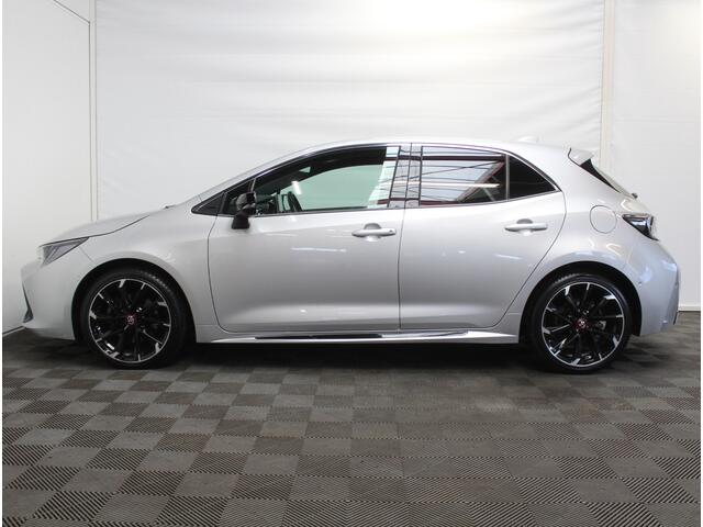 Toyota COROLLA 2.0 Hybrid Business GR-Sport | CAMERA | CARPLAY | KEYLESS | DIG.DASHBOARD | ADAPT.CRUISE |