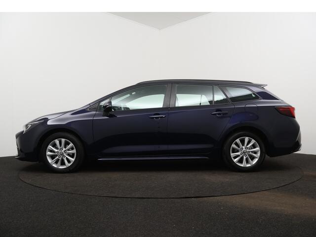 Toyota COROLLA Touring Sports Hybrid 140 Active | Navigatie | Camera | Climate Control | Cruise Control Adaptief | LM velgen |