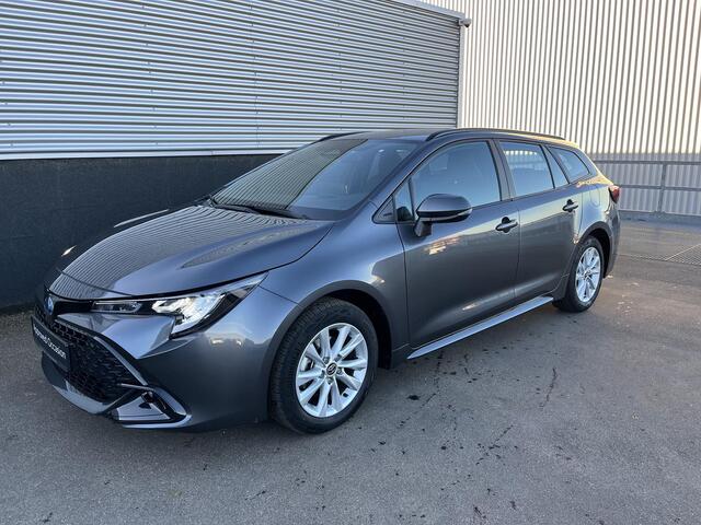 Toyota COROLLA Touring Sports Hybrid 140 PK Active CVT Automaat Incl: AppleCarplay / AndroidAuto, Parkeerhulpcamera, LM velgen, Adaptieve Cruis control, Metallic lak, Climate control