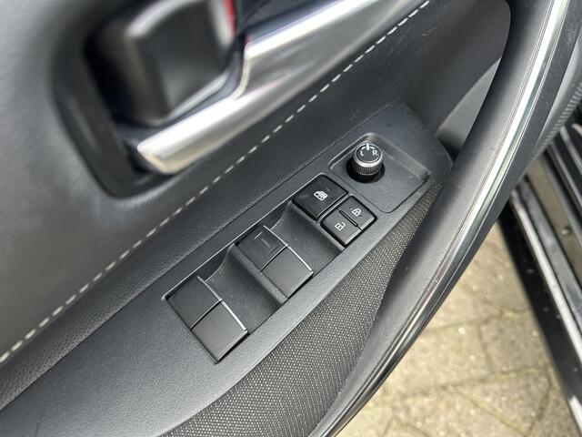 Toyota COROLLA Touring Sports Hybrid 140 Active