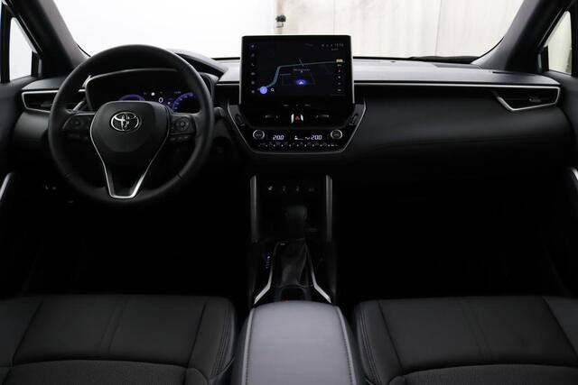 Toyota COROLLA Cross Hybrid 140 Business Plus | Premium Pack | voorstoelen verwarmd | stuurwiel verwarmd | stof/kunstlederen bekleding