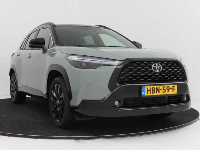 Toyota COROLLA Cross Hybrid 200 Style - Bi-Tone Half lederen bekleding | Stoelverwarming | Apple Carplay & Android Auto |