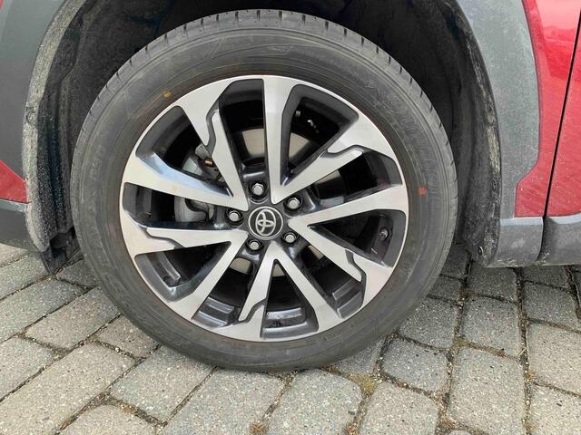 Toyota COROLLA Cross Hybrid 200 Style |Navi|Carplay|PDC V+A|Stoel en stuurverwarming|Camera|Elektrische a.klep|