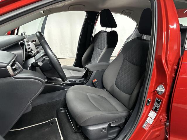 Toyota COROLLA 1.8 Hybrid Active Automaat