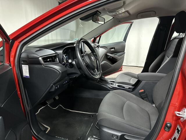 Toyota COROLLA 1.8 Hybrid Active Automaat