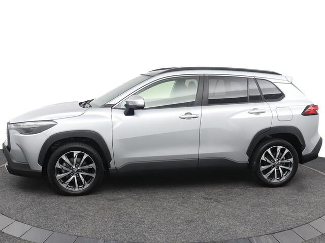 Toyota COROLLA Cross 2.0 High Power Hybrid First Edition | Panoramadak | Stuur en stoelverwarming | Electrische achterklep |