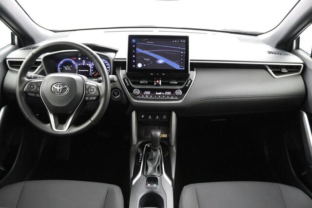 Toyota COROLLA Cross 2.0 High Power Hybrid First Edition | Panoramadak | Stuur en stoelverwarming | Electrische achterklep |