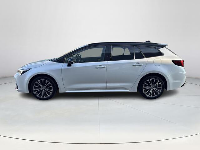 Toyota COROLLA Touring Sports Hybrid 140 Bi-Tone Plus | 06-10141018 Voor meer informatie