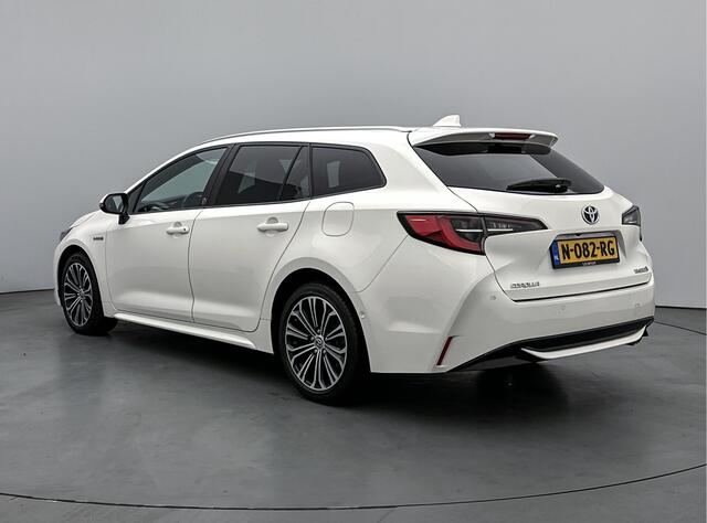 Toyota COROLLA Touring Sports 2.0 Hybrid Dynamic | Parkeersensor voor en achter | WInter pakket |