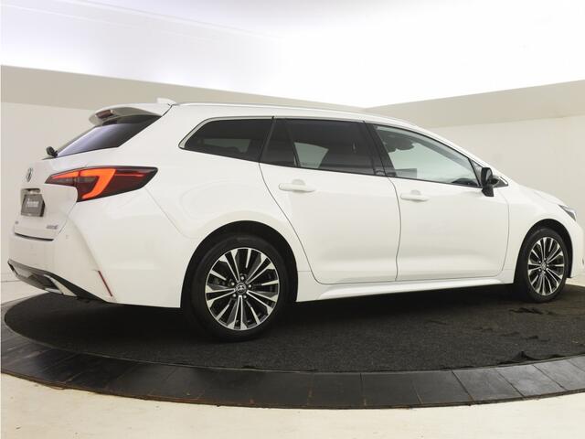 Toyota COROLLA 1.8 Hybrid Style Edition | PDC V+A | Stuur en Stoelverwarming
