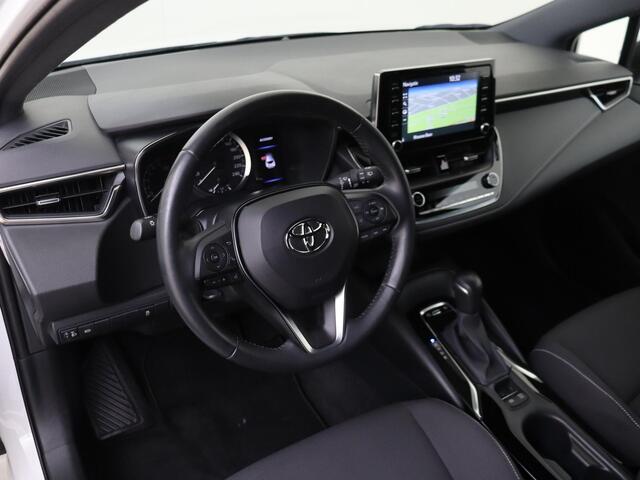 Toyota COROLLA 1.8 Hybrid Active 120 PK Navigatie / Cruise Control / Climate Control / Camera Achter