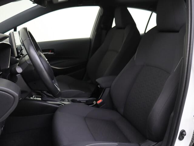 Toyota COROLLA 1.8 Hybrid Active 120 PK Navigatie / Cruise Control / Climate Control / Camera Achter