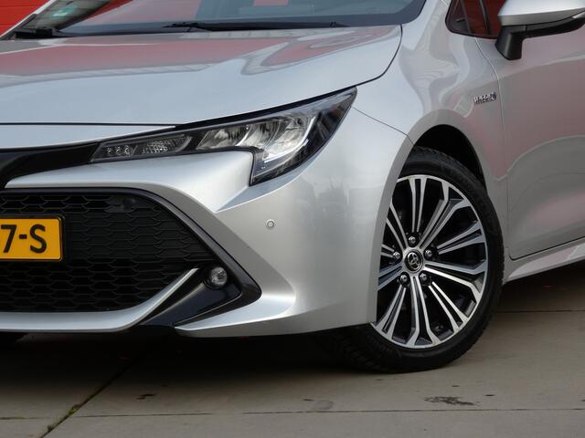 Toyota COROLLA 1.8 Hybrid First Edition/ lage km/ zeer mooi!