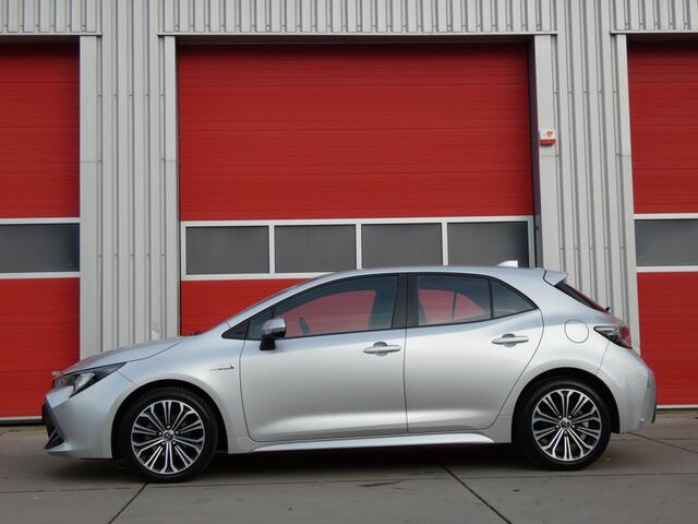 Toyota COROLLA 1.8 Hybrid First Edition/ lage km/ zeer mooi!