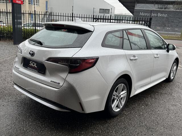 Toyota COROLLA Touring Sports 1.8 Hybrid Dynamic // NAVI // CAMERA // ADAPTIVE CRUISE // TREKHAAK // CLIMA //