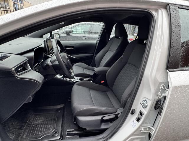 Toyota COROLLA Touring Sports 1.8 Hybrid Dynamic // NAVI // CAMERA // ADAPTIVE CRUISE // TREKHAAK // CLIMA //