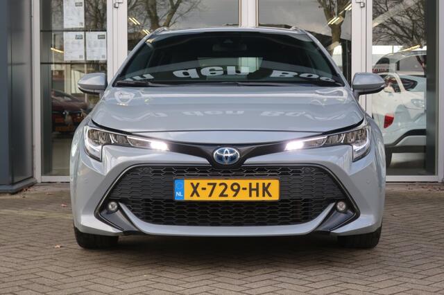 Toyota COROLLA 1.8 HYBRID Apple Carplay/ Android Auto, LED Verlichting. etc.