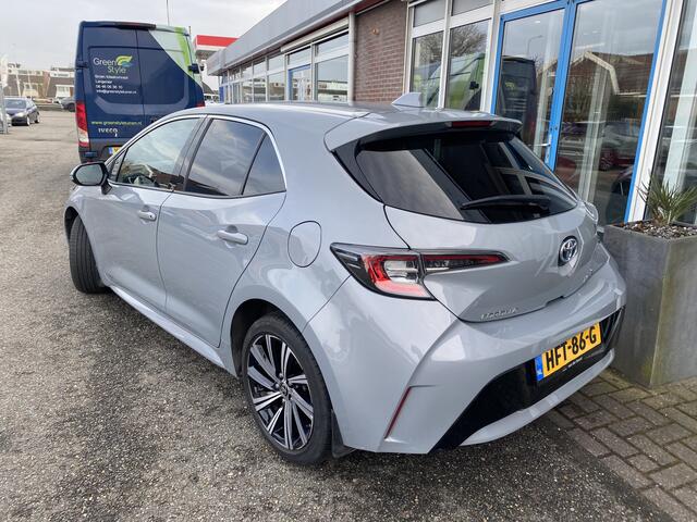 Toyota COROLLA 1.8 Hybrid Dynamic