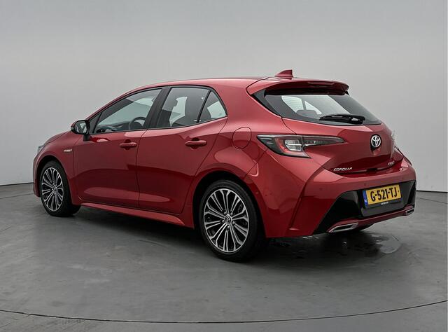 Toyota COROLLA 2.0 Hybrid Style | LM velgen | Camera | Navigatie | Parkeersensoren | Stoelverwarming | Parkeer Ass. | Draadloze telefoonlader |