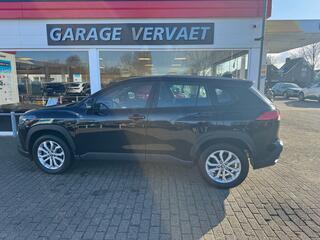 toyota-corolla-cross-hybrid-200-dyn