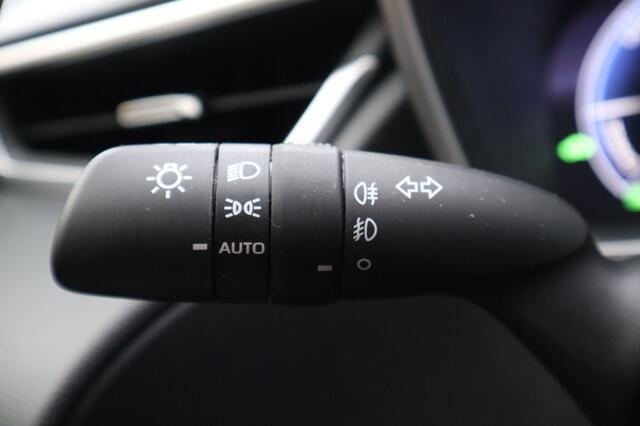 Toyota COROLLA Hybrid 140 Style Stoel/stuurverwarming/BlindSpot