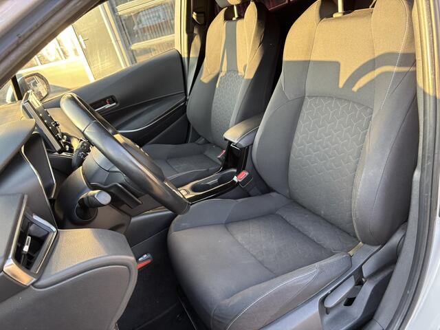 Toyota COROLLA Touring Sports 2.0 Hybrid Style / Adaptive Cruise Control / Navi / Applecarplay/AndroidAuto / Head up Display /