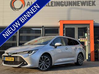 toyota-corolla-touring-sports-2.0-h