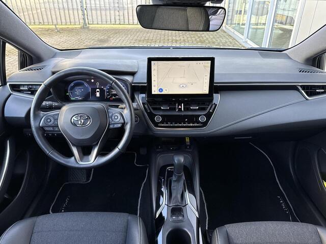 Toyota COROLLA Touring Sports Hybrid 140 Dynamic **DODEHOEK DETECTIE/ STUUR EN STOELVERWARMING/ 36 MAANDEN GARANTIE