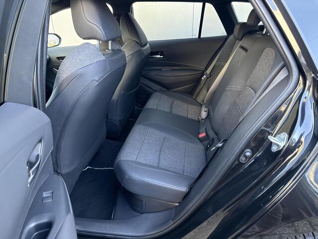 Toyota COROLLA Touring Sports Hybrid 140 Dynamic **DODEHOEK DETECTIE/ STUUR EN STOELVERWARMING/ 36 MAANDEN GARANTIE