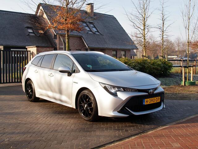 Toyota COROLLA Touring Sports 1.8 Hybrid Active | Camera | Apple Carplay | Cruise Control | Trekhaak | Navi |