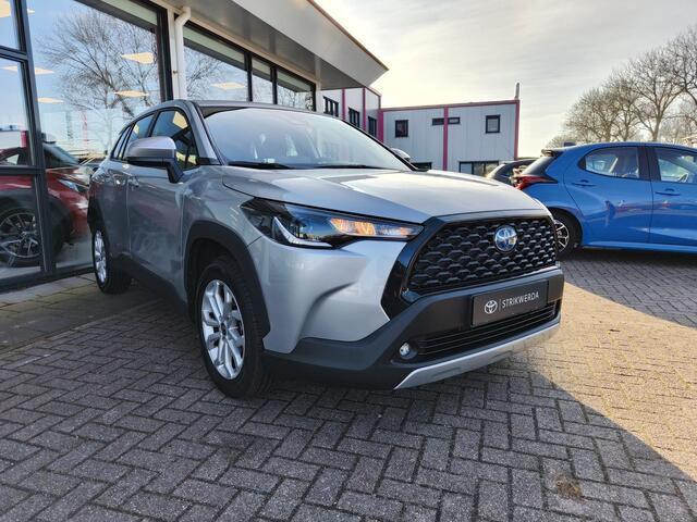 Toyota COROLLA Cross Hybrid 140 Active Limited | Stoel & stuurverwarming | Clima | Cruise | Navi | Carplay - Android auto