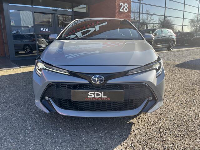 Toyota COROLLA 1.8 Hybrid Dynamic // FULL LED // HALF LEDER // ADAPT. CRUISE // KEYLESS // CAMERA // STOELVERWARMING // CARPLAY //