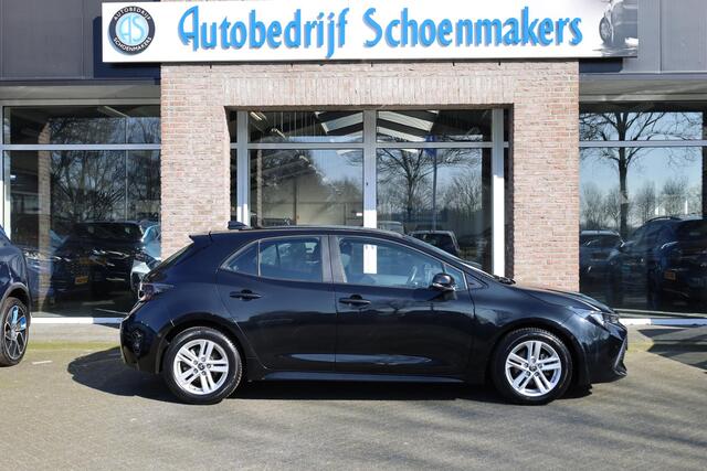 Toyota COROLLA 1.8 Hybrid Active CAMERA CARPLAY DAB NAVI CRUISE CLIMA 2xPDC GSM-LADER